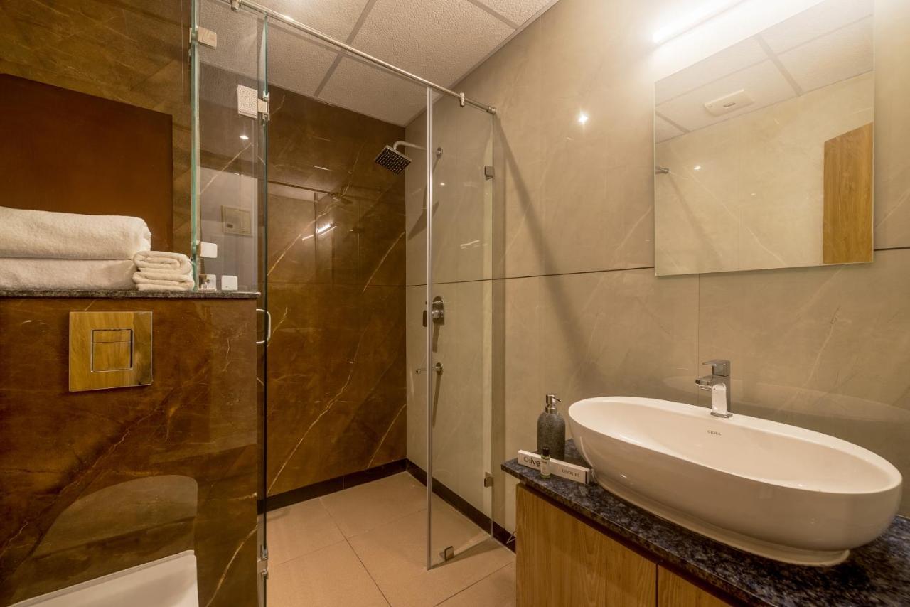 Olive Hotel Hal 2Nd Stage By Embassy Group Bangalore Esterno foto
